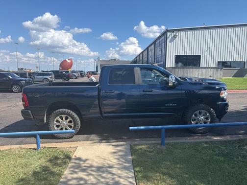 2023 RAM 3500 Laramie Crew Cab 4x4 6'4' Box