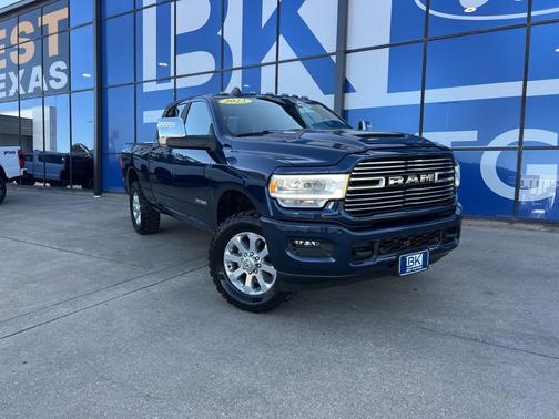 2023 RAM 3500 Laramie Crew Cab 4x4 6'4' Box