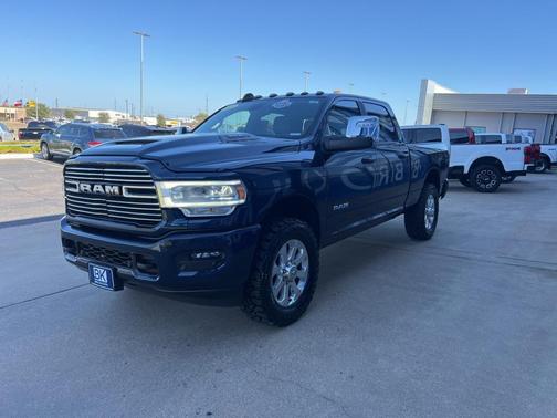 2023 RAM 3500 Laramie Crew Cab 4x4 6'4' Box