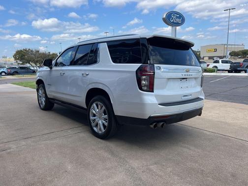 2024 Chevrolet Tahoe 4WD High Country