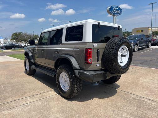 MARSH GRAY 2026 Ford Bronco Heritage Edition