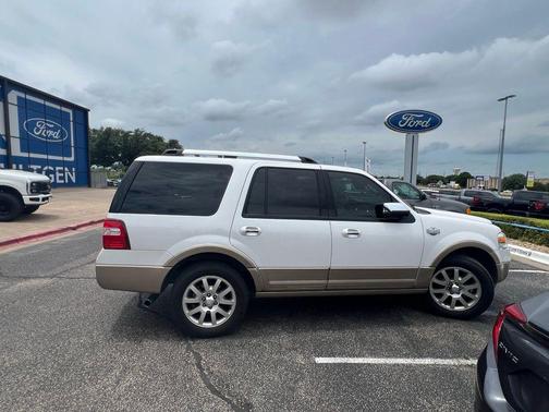 WHITE PLATINUM MET TRI-COAT 2014 Ford Expedition King Ranch