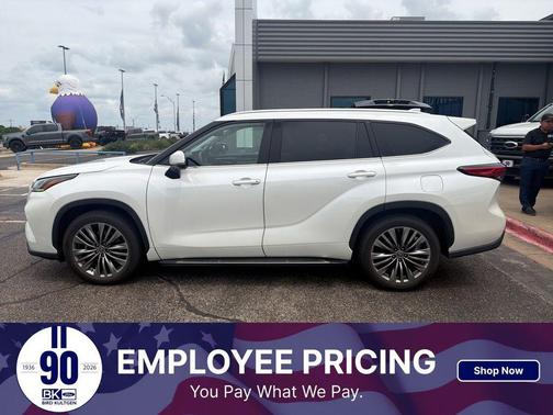 Blizzard Pearl 2021 Toyota Highlander Platinum