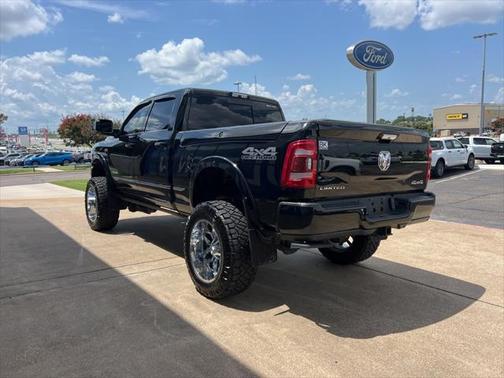 2020 RAM 2500 Limited Crew Cab 4X4 6'4' Box