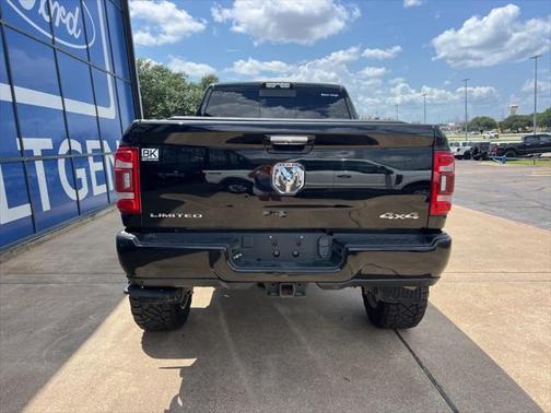 2020 RAM 2500 Limited Crew Cab 4X4 6'4' Box