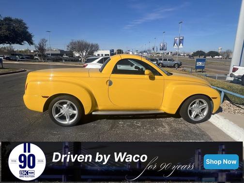 2004 Chevrolet SSR Base