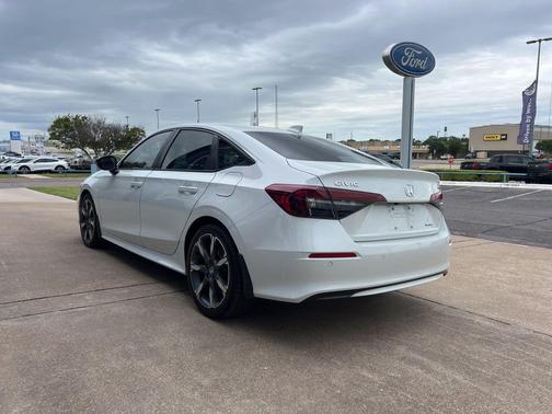 Platinum White Pearl 2025 Honda Civic Hybrid Sport Touring