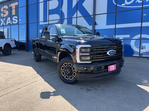 2026 Ford F-250 Platinum