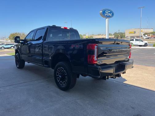 2026 Ford F-250 Platinum