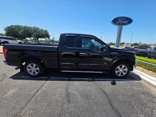 SHADOW BLACK 2016 Ford F-150 XLT