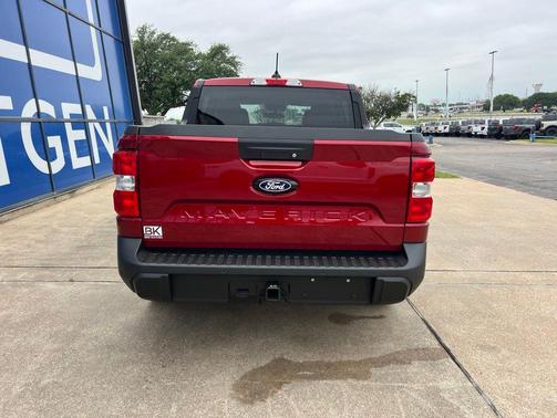 RUBY RED METALLIC TINTED CC 2026 Ford Maverick XLT