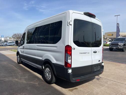 2022 Ford Transit-350 XLT