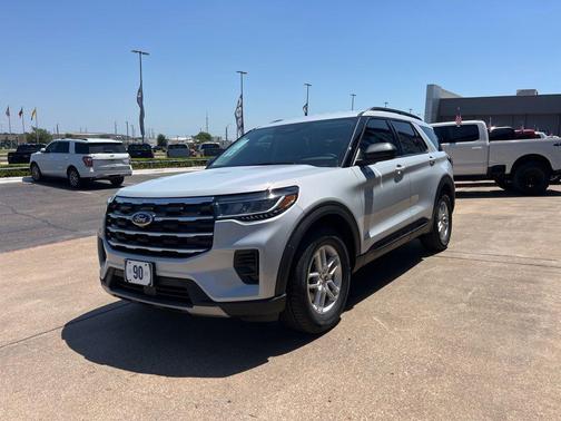 SPACE WHITE METALLIC 2026 Ford Explorer Active
