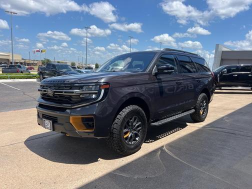 2025 Ford Expedition Tremor