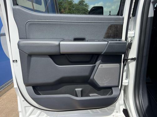 STAR WHITE 2026 Ford F-350 Lariat