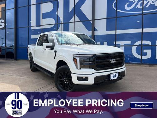 STAR WHITE METALLIC TRICOAT 2026 Ford F-150 Lariat