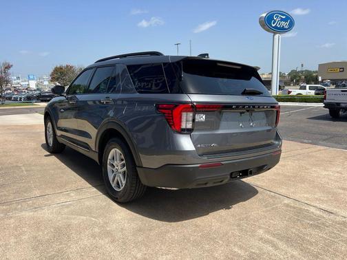 Carbonized Gray Metallic 2026 Ford Explorer Active