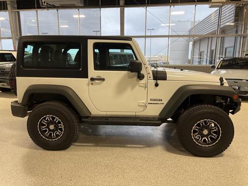 Bright White Clearcoat 2012 Jeep Wrangler Sport