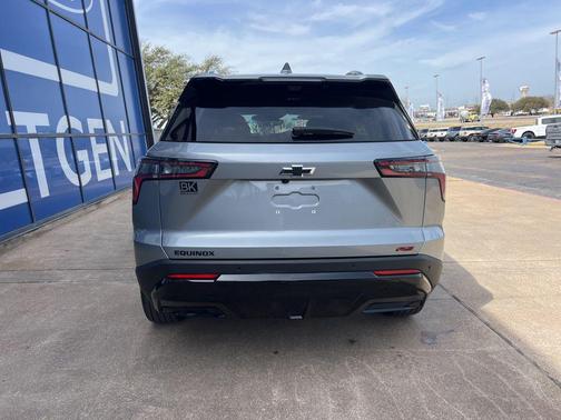 2025 Chevrolet Equinox FWD RS