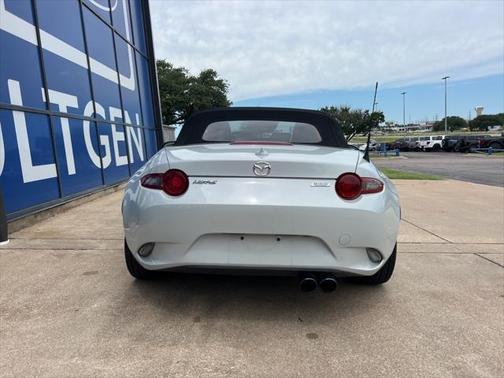 2016 Mazda MX-5 Miata Grand Touring