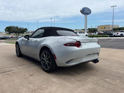 2016 Mazda MX-5 Miata Grand Touring