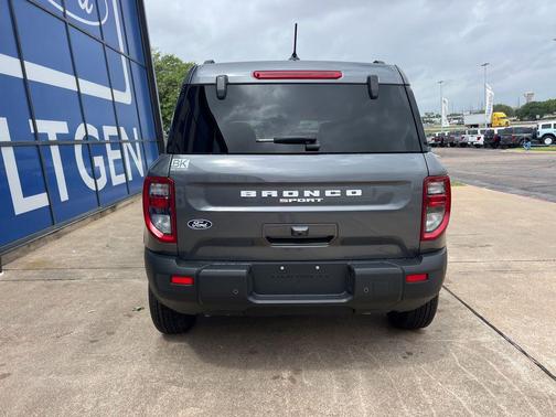 CARBONIZED GRAY METALLIC 2026 Ford Bronco Sport Big Bend