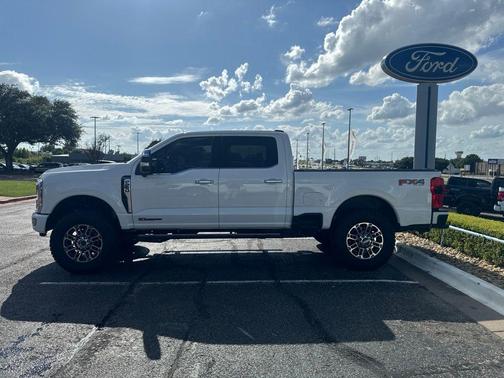 STAR WHITE 2025 Ford F-250 Platinum