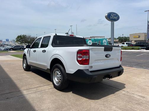 Oxford White 2026 Ford Maverick XL