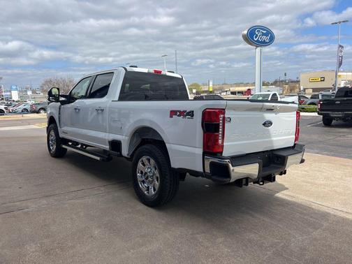 2026 Ford F-250 Lariat