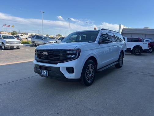 2025 Ford Expedition Max Active 4x2