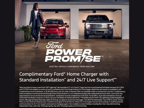 2025 Ford F-150 Lightning Flash