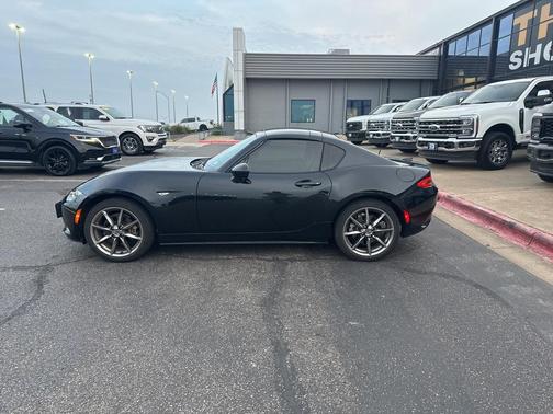2022 Mazda MX-5 Miata RF Grand Touring