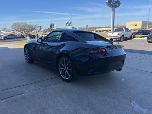 2022 Mazda MX-5 Miata RF Grand Touring