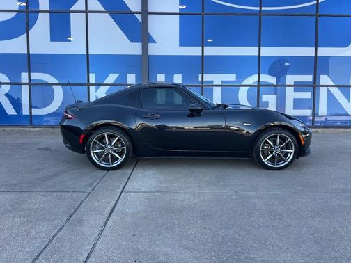 2022 Mazda MX-5 Miata RF Grand Touring