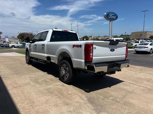 2025 Ford F-350 XLT
