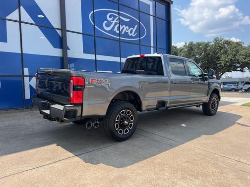 2026 Ford F-350 Platinum
