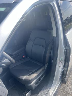 2025 Nissan Pathfinder SL FWD