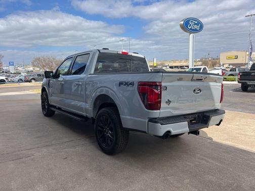 AVALANCHE 2026 Ford F-150 XLT