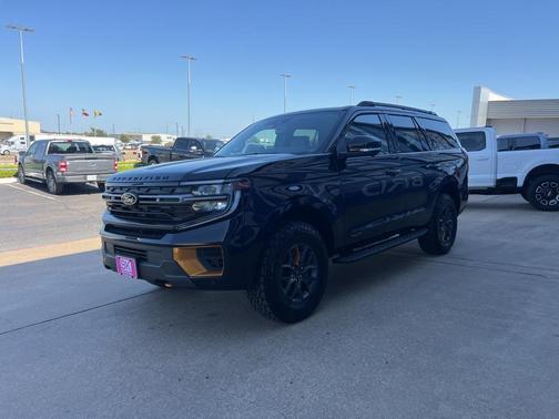 2025 Ford Expedition Tremor