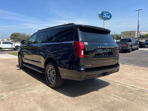 AGATE BLACK METALLIC 2025 Ford Expedition Max Active 4x4