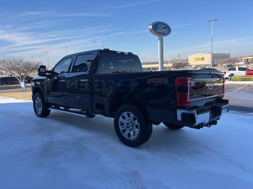 2026 Ford F-250 Lariat