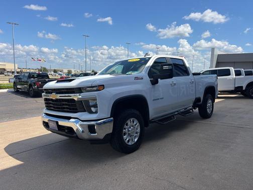 2024 Chevrolet Silverado 2500 LT