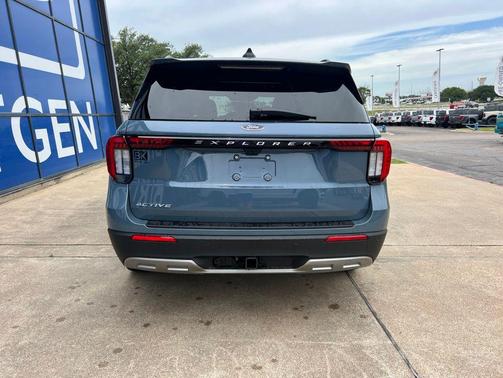 VAPOR BLUE 2026 Ford Explorer Active (200A)