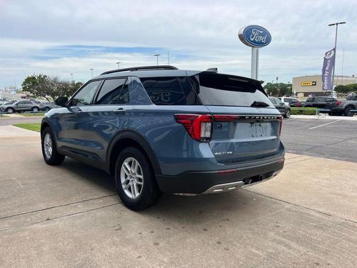 VAPOR BLUE 2026 Ford Explorer Active (200A)