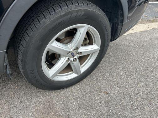 2018 Ford Explorer Base