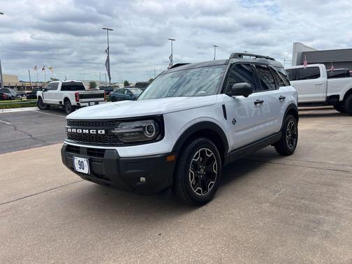 OXFORD WHITE 2026 Ford Bronco Sport Outer Banks