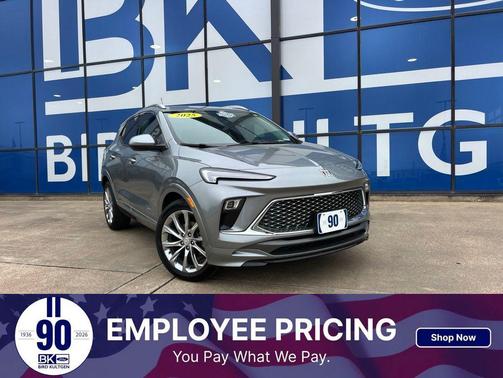 Moonstone Gray Metallic 2025 Buick Encore GX Avenir