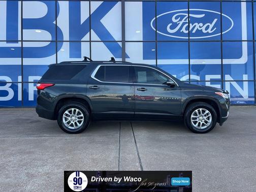 2021 Chevrolet Traverse LT Cloth