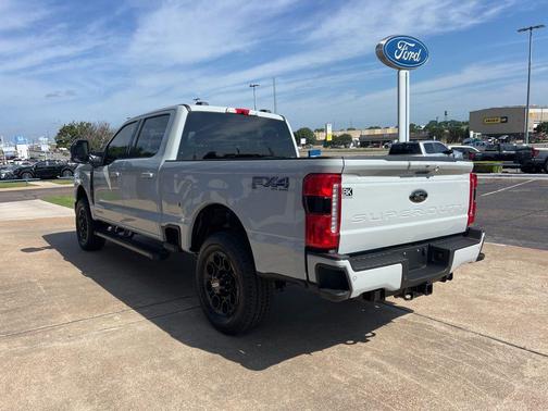 AVALANCHE 2026 Ford F-250 Lariat