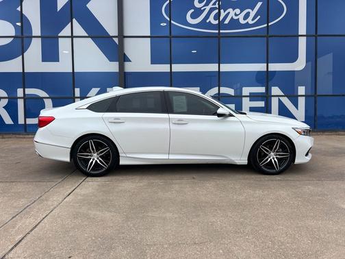 2021 Honda Accord Touring 2.0T